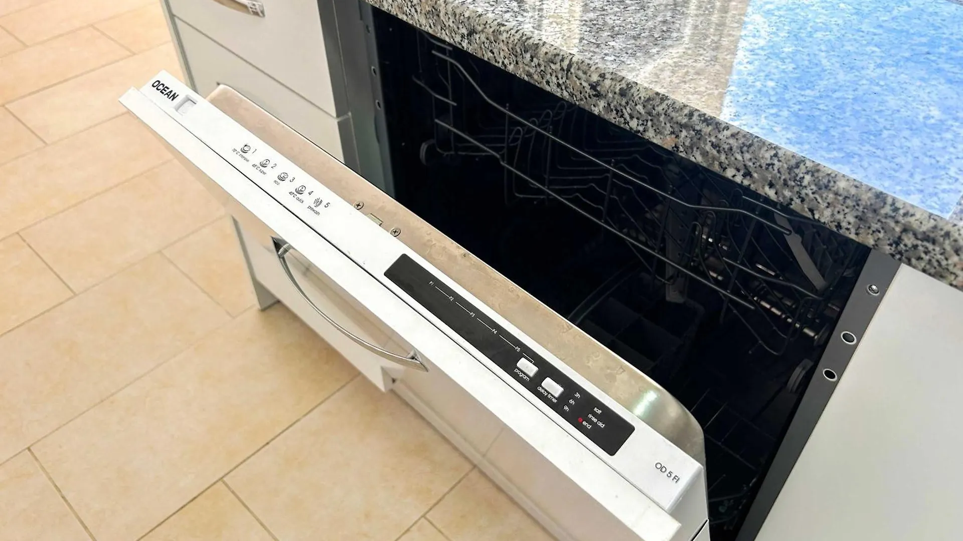 Fa Fa 686 Lägenhet Golem